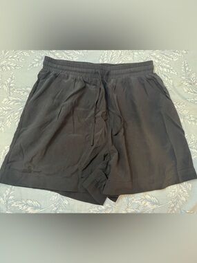 mittoshop Black Elastic Waist Shorts with Smocked Detail - NWOT